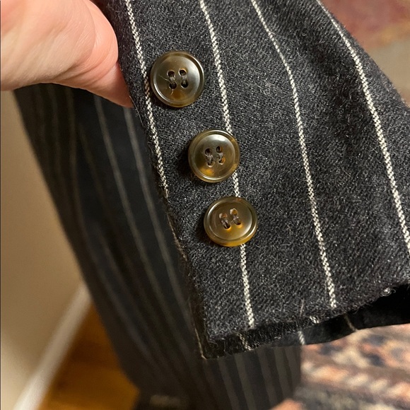 Bill Blass Black Pinstripe Double-Breasted Blazer, long, size 8 woman - Picture 3 of 11